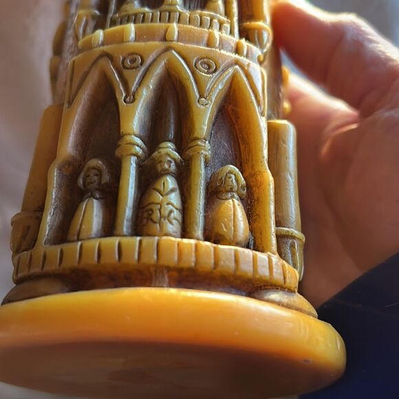 VINTAGE Hand Carved Nutcracker Holiday Candle - Picture 14 of 15